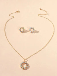 3 piece Iridescent Necklace and Earrings Set