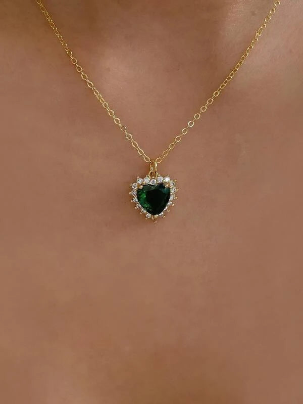 Gold Tone Emerald Heart Pendant Short Necklace