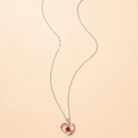 Rose detail heart pendant short necklace
